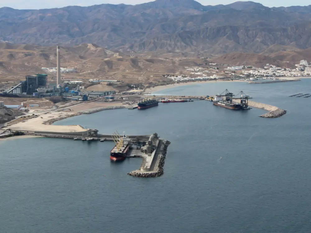 carboneras-vista-area-puerto act